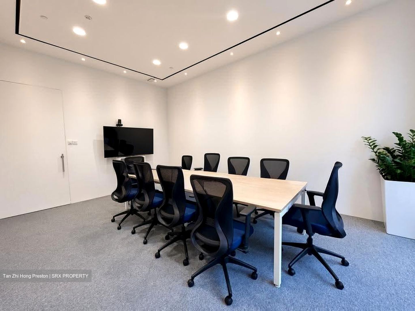 Robinson Centre (D1), Office #627360381